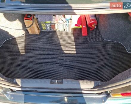 Зеленый Мицубиси Галант, объемом двигателя 2 л и пробегом 384 тыс. км за 3000 $, фото 6 на Automoto.ua