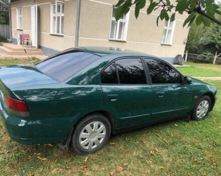 Зеленый Мицубиси Галант, объемом двигателя 2 л и пробегом 350 тыс. км за 2300 $, фото 2 на Automoto.ua