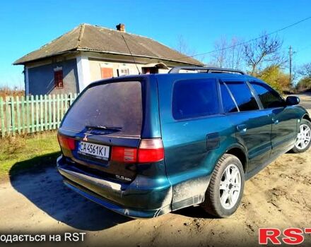 Зелений Міцубісі Галант, об'ємом двигуна 2.5 л та пробігом 350 тис. км за 2500 $, фото 3 на Automoto.ua