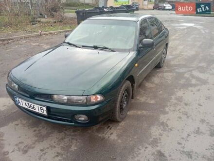 Зеленый Мицубиси Галант, объемом двигателя 1.83 л и пробегом 200 тыс. км за 3100 $, фото 1 на Automoto.ua