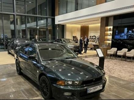 Зелений Міцубісі Галант, об'ємом двигуна 2 л та пробігом 197 тис. км за 4100 $, фото 1 на Automoto.ua