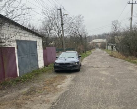 Зеленый Мицубиси Галант, объемом двигателя 2 л и пробегом 3 тыс. км за 2000 $, фото 1 на Automoto.ua