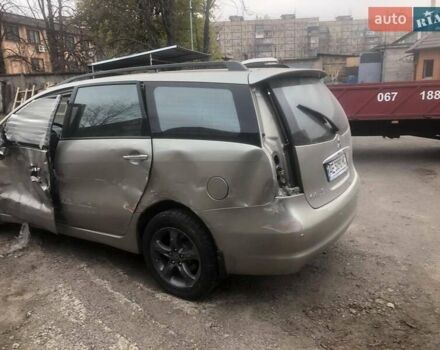 Бежевый Мицубиси Грандис, объемом двигателя 2.38 л и пробегом 200 тыс. км за 3500 $, фото 3 на Automoto.ua