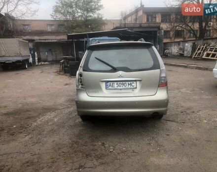 Бежевый Мицубиси Грандис, объемом двигателя 2.38 л и пробегом 200 тыс. км за 3500 $, фото 1 на Automoto.ua