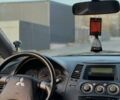 Бежевый Мицубиси Грандис, объемом двигателя 2.38 л и пробегом 74 тыс. км за 7200 $, фото 6 на Automoto.ua