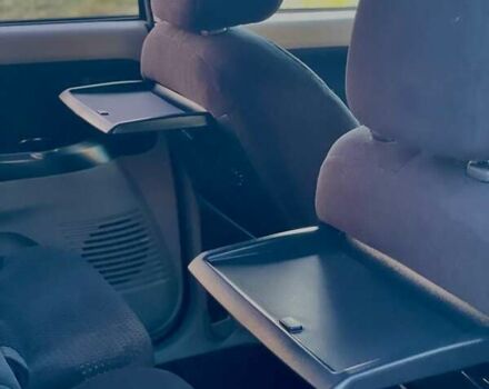 Бежевый Мицубиси Грандис, объемом двигателя 2.38 л и пробегом 74 тыс. км за 7200 $, фото 5 на Automoto.ua