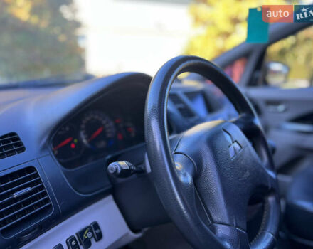 Мицубиси Грандис 2007 в Жовкве на Automoto.ua Бежевый Мицубиси Грандис, объемом двигателя 2.4 л и пробегом 286 тыс. км за 4900 $, фото 20 на Automoto.ua