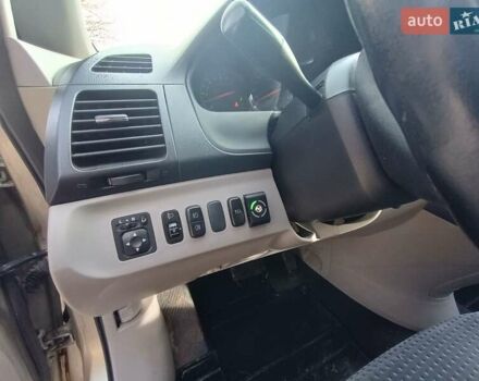 Мицубиси Грандис 2007 в Тернополе на Automoto.ua Бежевый Мицубиси Грандис, объемом двигателя 2.38 л и пробегом 218 тыс. км за 5600 $, фото 19 на Automoto.ua