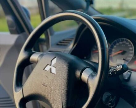 Бежевый Мицубиси Грандис, объемом двигателя 2.38 л и пробегом 74 тыс. км за 7200 $, фото 7 на Automoto.ua