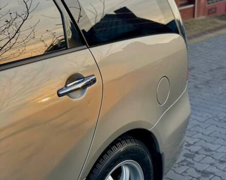 Бежевый Мицубиси Грандис, объемом двигателя 2.38 л и пробегом 74 тыс. км за 7200 $, фото 2 на Automoto.ua