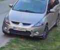 Бежевий Міцубісі Грандіс, об'ємом двигуна 2.4 л та пробігом 244 тис. км за 5500 $, фото 1 на Automoto.ua