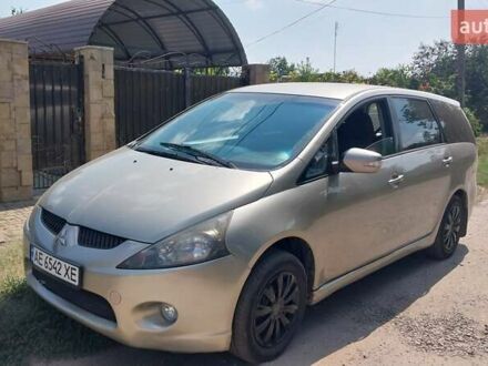 Мицубиси Грандис 2007 в Кривом Роге на Automoto.ua Бежевый Мицубиси Грандис, объемом двигателя 2.38 л и пробегом 208 тыс. км за 6000 $, фото 1 на Automoto.ua