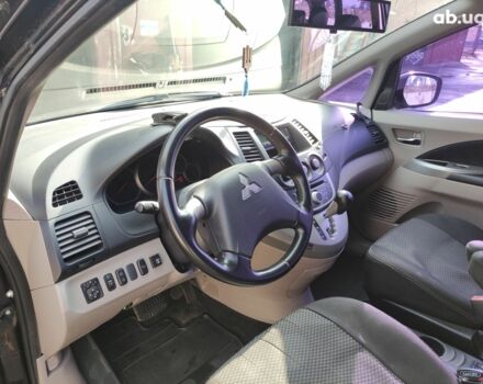 Мицубиси Грандис 2008 в Киеве на Automoto.ua Черный Мицубиси Грандис, объемом двигателя 2.4 л и пробегом 185 тыс. км за 7600 $, фото 9 на Automoto.ua