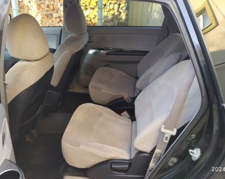 Чорний Міцубісі Грандіс, об'ємом двигуна 2.4 л та пробігом 282 тис. км за 4700 $, фото 7 на Automoto.ua