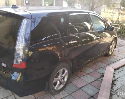 Чорний Міцубісі Грандіс, об'ємом двигуна 2.4 л та пробігом 282 тис. км за 4700 $, фото 12 на Automoto.ua