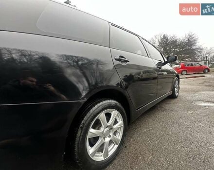 Черный Мицубиси Грандис, объемом двигателя 2.4 л и пробегом 290 тыс. км за 4650 $, фото 11 на Automoto.ua