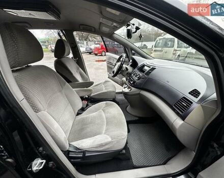 Черный Мицубиси Грандис, объемом двигателя 2.4 л и пробегом 290 тыс. км за 4650 $, фото 19 на Automoto.ua