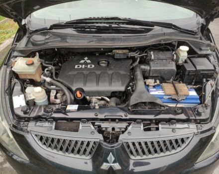 Черный Мицубиси Грандис, объемом двигателя 0 л и пробегом 310 тыс. км за 5400 $, фото 5 на Automoto.ua