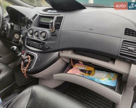 Черный Мицубиси Грандис, объемом двигателя 2 л и пробегом 309 тыс. км за 5400 $, фото 8 на Automoto.ua