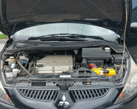 Чорний Міцубісі Грандіс, об'ємом двигуна 2.4 л та пробігом 144 тис. км за 7300 $, фото 9 на Automoto.ua