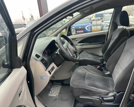 Черный Мицубиси Грандис, объемом двигателя 2.4 л и пробегом 212 тыс. км за 5300 $, фото 10 на Automoto.ua