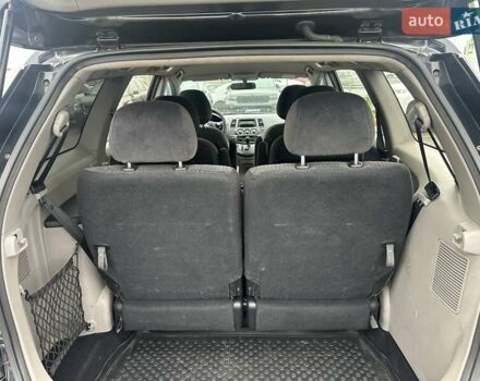 Черный Мицубиси Грандис, объемом двигателя 2.4 л и пробегом 212 тыс. км за 5300 $, фото 10 на Automoto.ua