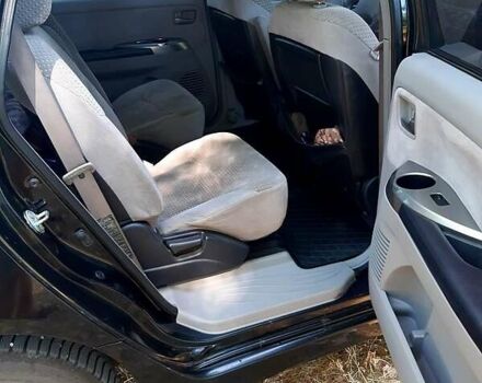 Черный Мицубиси Грандис, объемом двигателя 2.4 л и пробегом 326 тыс. км за 5500 $, фото 8 на Automoto.ua