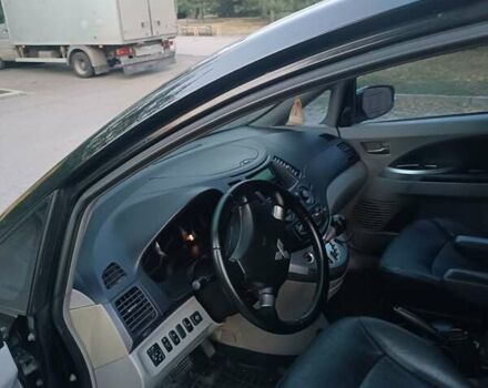 Чорний Міцубісі Грандіс, об'ємом двигуна 2.4 л та пробігом 270 тис. км за 6200 $, фото 15 на Automoto.ua