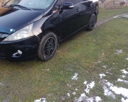 Черный Мицубиси Грандис, объемом двигателя 2.38 л и пробегом 222 тыс. км за 5800 $, фото 2 на Automoto.ua