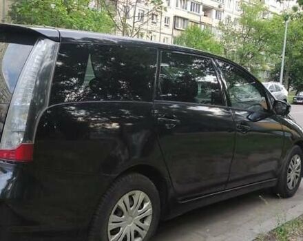 Черный Мицубиси Грандис, объемом двигателя 2.4 л и пробегом 380 тыс. км за 4400 $, фото 6 на Automoto.ua