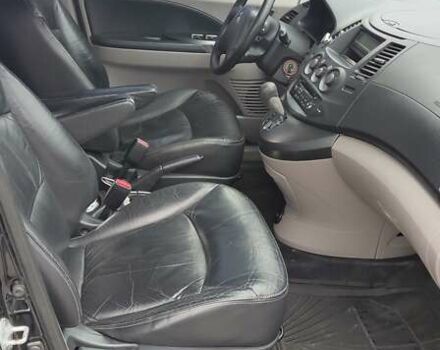 Чорний Міцубісі Грандіс, об'ємом двигуна 2.4 л та пробігом 261 тис. км за 6900 $, фото 17 на Automoto.ua