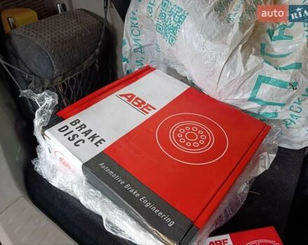 Черный Мицубиси Грандис, объемом двигателя 2.4 л и пробегом 216 тыс. км за 6300 $, фото 88 на Automoto.ua