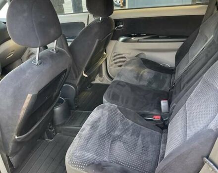 Черный Мицубиси Грандис, объемом двигателя 2.38 л и пробегом 300 тыс. км за 6000 $, фото 11 на Automoto.ua