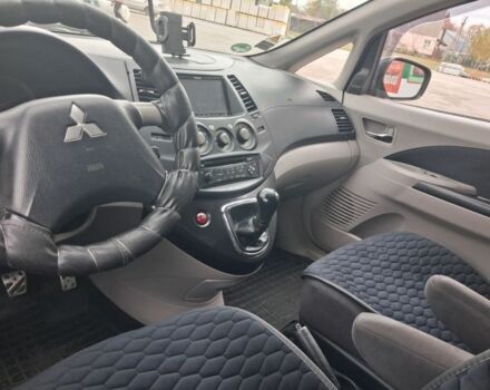 Мицубиси Грандис 2006 в Первомайск на Automoto.ua Черный Мицубиси Грандис, объемом двигателя 2.4 л и пробегом 220 тыс. км за 6400 $, фото 11 на Automoto.ua