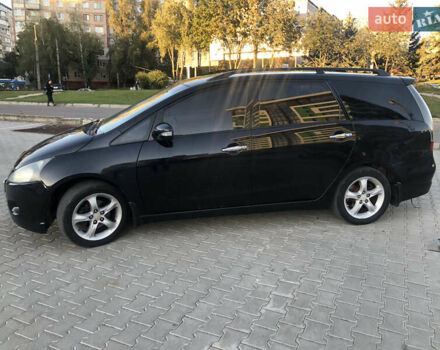 Чорний Міцубісі Грандіс, об'ємом двигуна 2.38 л та пробігом 270 тис. км за 6200 $, фото 2 на Automoto.ua