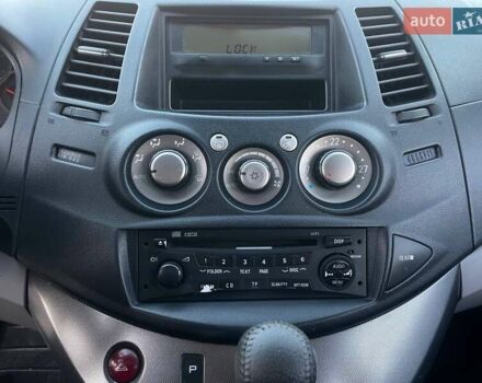 Черный Мицубиси Грандис, объемом двигателя 2.38 л и пробегом 197 тыс. км за 5299 $, фото 19 на Automoto.ua