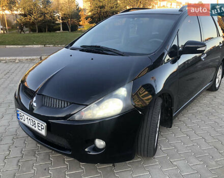 Чорний Міцубісі Грандіс, об'ємом двигуна 2.38 л та пробігом 270 тис. км за 6200 $, фото 7 на Automoto.ua