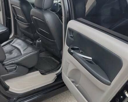 Чорний Міцубісі Грандіс, об'ємом двигуна 2.4 л та пробігом 261 тис. км за 6900 $, фото 13 на Automoto.ua