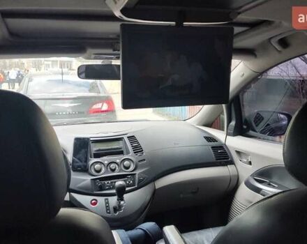 Чорний Міцубісі Грандіс, об'ємом двигуна 2.4 л та пробігом 261 тис. км за 6900 $, фото 22 на Automoto.ua