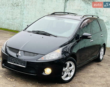 Черный Мицубиси Грандис, объемом двигателя 2.4 л и пробегом 188 тыс. км за 6800 $, фото 12 на Automoto.ua