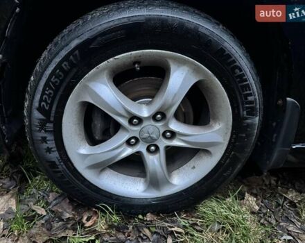 Чорний Міцубісі Грандіс, об'ємом двигуна 2.4 л та пробігом 270 тис. км за 3950 $, фото 16 на Automoto.ua