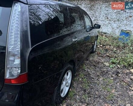 Чорний Міцубісі Грандіс, об'ємом двигуна 2.4 л та пробігом 270 тис. км за 3950 $, фото 3 на Automoto.ua