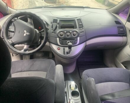 Черный Мицубиси Грандис, объемом двигателя 2.4 л и пробегом 209 тыс. км за 5500 $, фото 7 на Automoto.ua