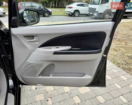 Черный Мицубиси Грандис, объемом двигателя 2.4 л и пробегом 323 тыс. км за 5999 $, фото 40 на Automoto.ua