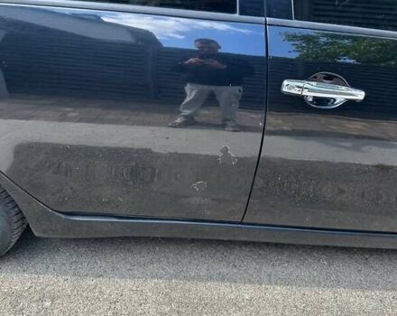 Черный Мицубиси Грандис, объемом двигателя 2.38 л и пробегом 318 тыс. км за 6500 $, фото 7 на Automoto.ua