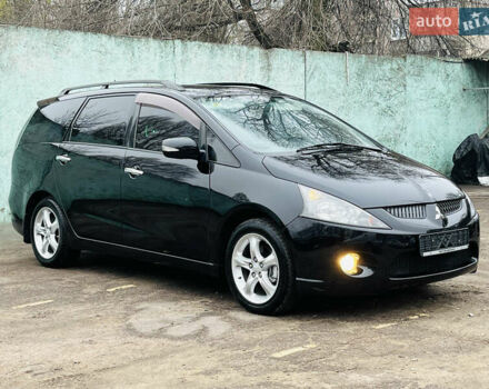 Черный Мицубиси Грандис, объемом двигателя 2.4 л и пробегом 188 тыс. км за 6800 $, фото 9 на Automoto.ua