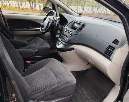 Черный Мицубиси Грандис, объемом двигателя 2.38 л и пробегом 215 тыс. км за 5900 $, фото 20 на Automoto.ua