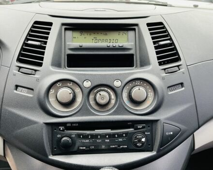 Чорний Міцубісі Грандіс, об'ємом двигуна 2.4 л та пробігом 188 тис. км за 6800 $, фото 22 на Automoto.ua