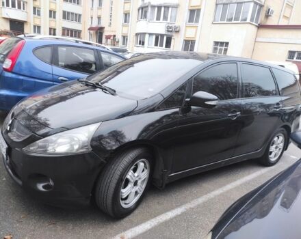 Черный Мицубиси Грандис, объемом двигателя 2.4 л и пробегом 320 тыс. км за 5700 $, фото 2 на Automoto.ua