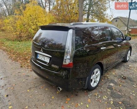Чорний Міцубісі Грандіс, об'ємом двигуна 2.4 л та пробігом 234 тис. км за 6200 $, фото 5 на Automoto.ua